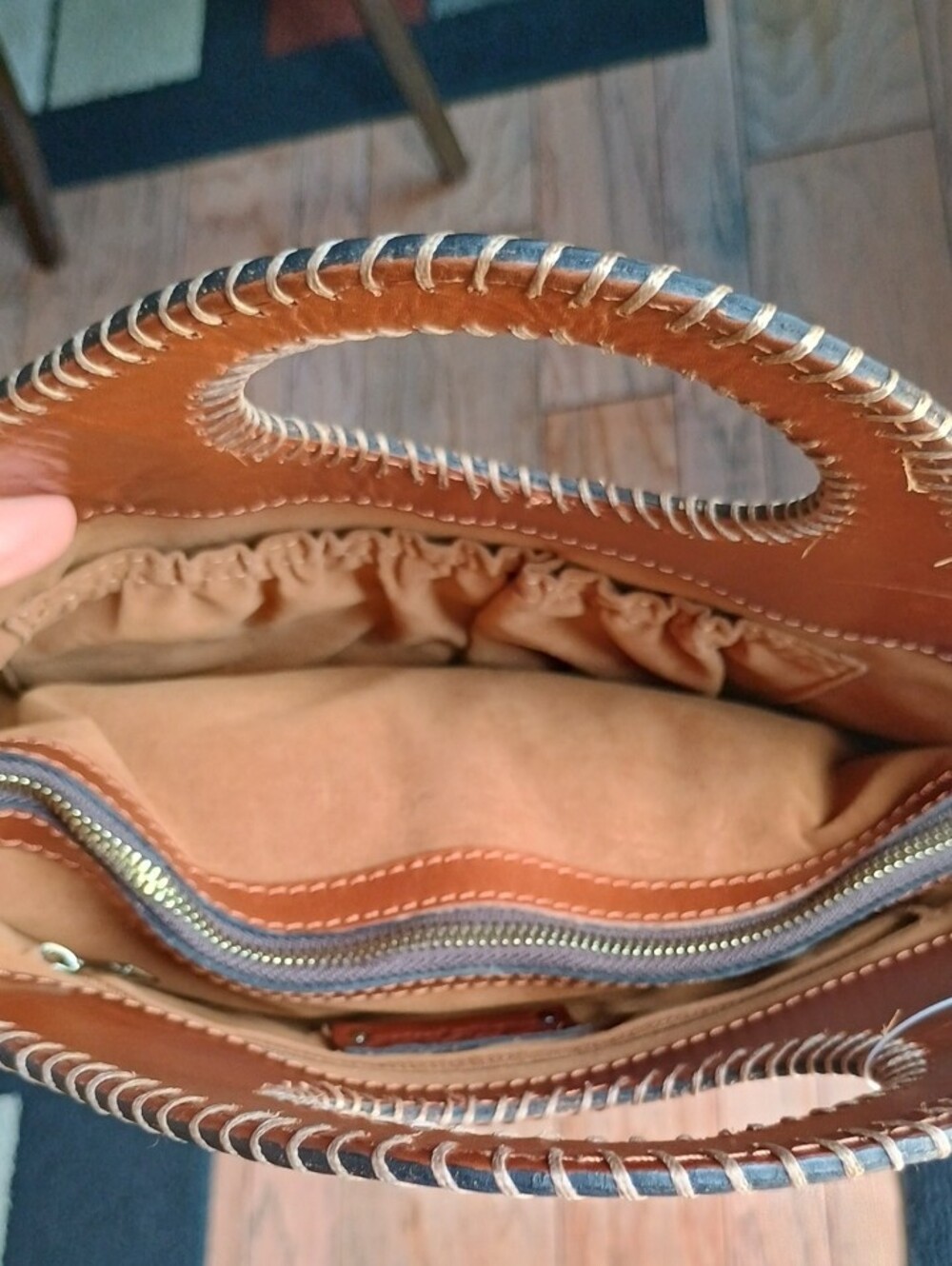 Patricia Nash Leather Moretto Hand Bag Tote Classic Tan Suede Interior Zipper - Picture 7 of 9